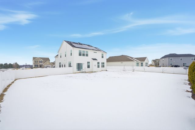 1455 Highbrook Avenue, Hampshire, IL 60140