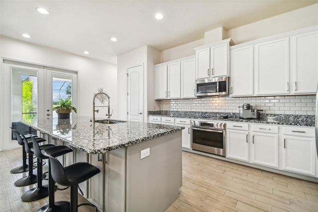 10627 MISTFLOWER LANE, Tampa, FL 33647