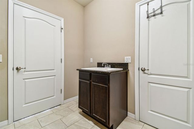 10627 MISTFLOWER LANE, Tampa, FL 33647