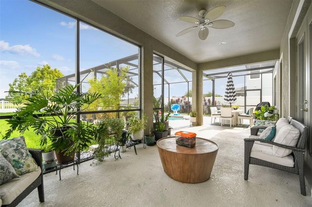 10627 MISTFLOWER LANE, Tampa, FL 33647