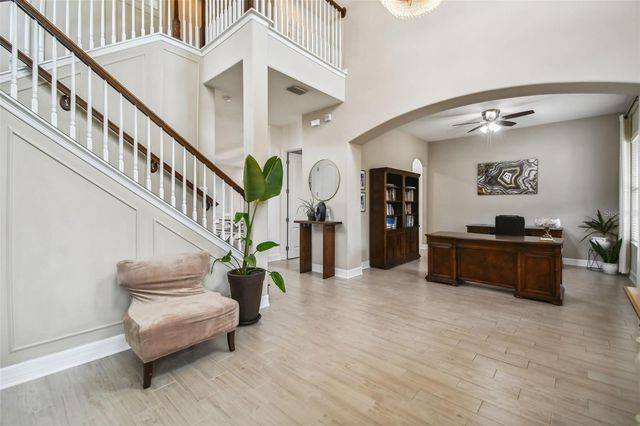 10627 MISTFLOWER LANE, Tampa, FL 33647