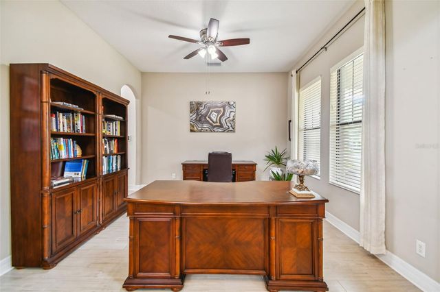 10627 MISTFLOWER LANE, Tampa, FL 33647