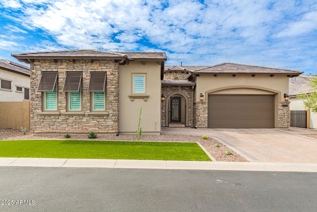 8125 E JAEGER Street, Mesa, AZ 85207