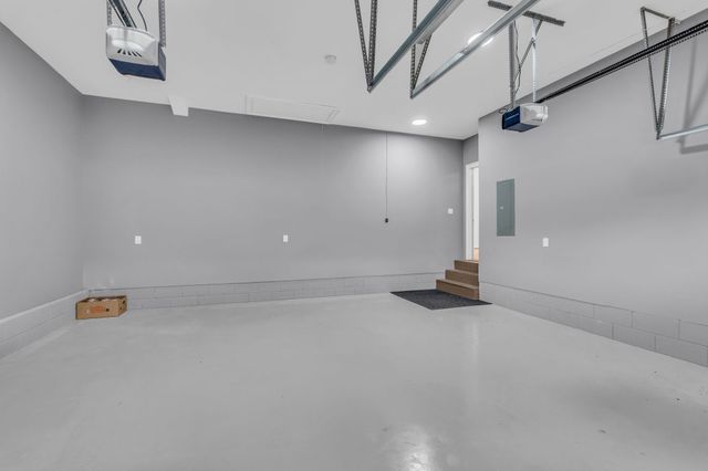 111 Glendower Ct, Nashville, TN 37204