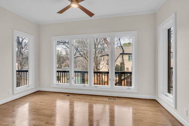 111 Glendower Ct, Nashville, TN 37204