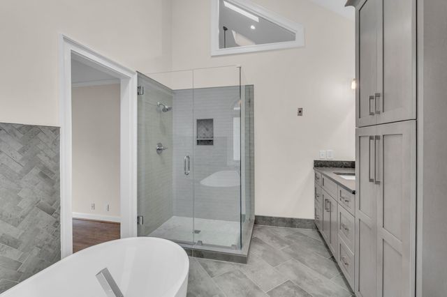 111 Glendower Ct, Nashville, TN 37204