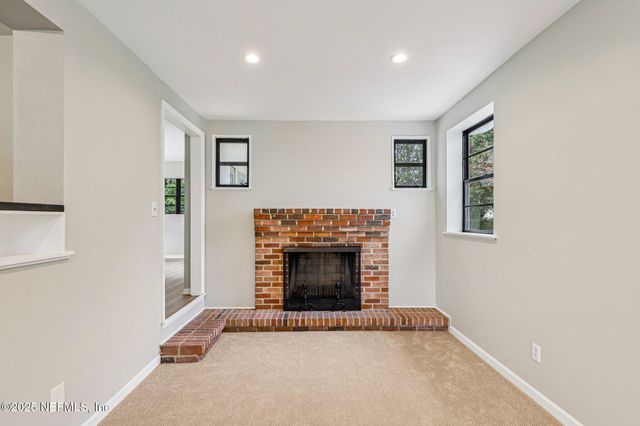 5753 CRESTVIEW Road, Jacksonville, FL 32210