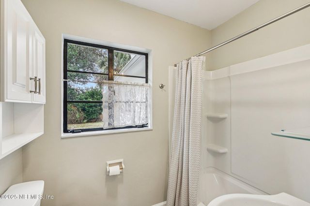 5753 CRESTVIEW Road, Jacksonville, FL 32210