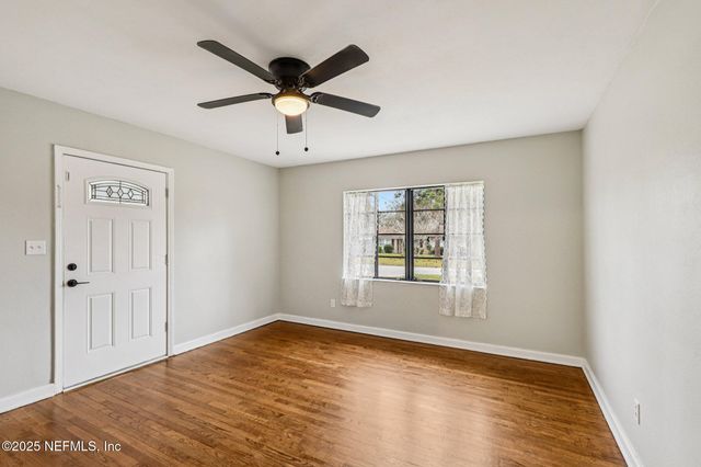 5753 CRESTVIEW Road, Jacksonville, FL 32210