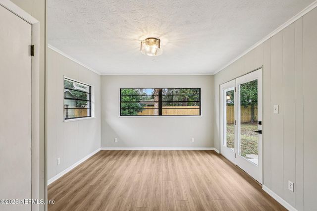 5753 CRESTVIEW Road, Jacksonville, FL 32210