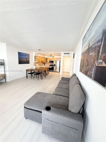 3725 S Ocean Dr 521, Hollywood, FL 33019