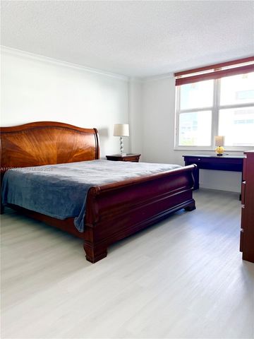 3725 S Ocean Dr 521, Hollywood, FL 33019