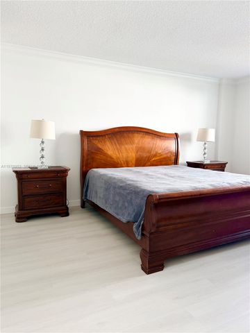 3725 S Ocean Dr 521, Hollywood, FL 33019