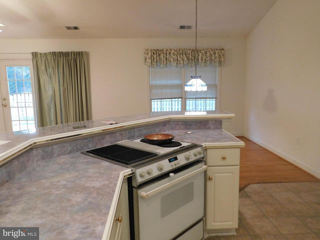 108 SENSENY DR, Winchester, VA 22602