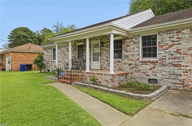 4821 Orleans DR, Portsmouth, VA 23703
