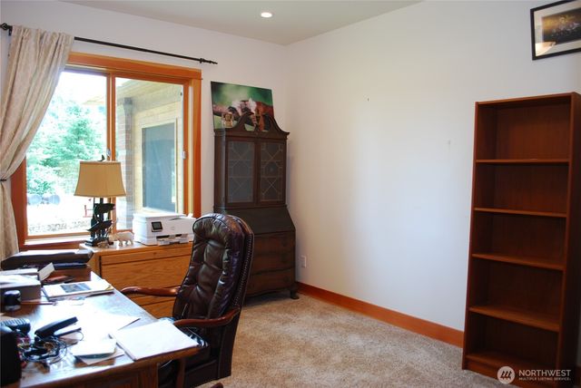 11310 Harris Rd SE, Yelm, WA 98597