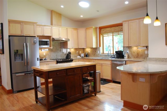11310 Harris Rd SE, Yelm, WA 98597