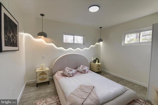 490 SUE DR, Hummelstown, PA 17036