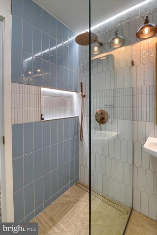 490 SUE DR, Hummelstown, PA 17036