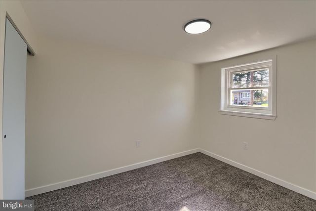 490 SUE DR, Hummelstown, PA 17036