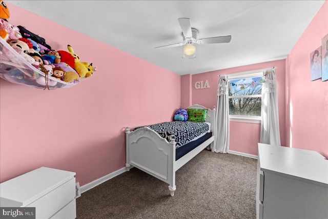 2313 DELMAR DR, Folcroft, PA 19032