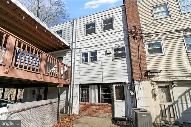 2313 DELMAR DR, Folcroft, PA 19032