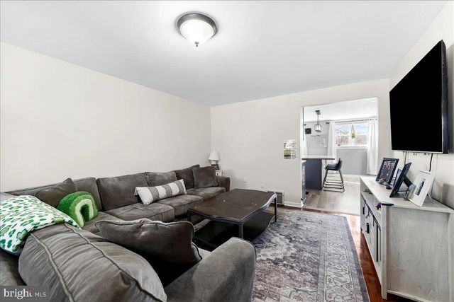 2313 DELMAR DR, Folcroft, PA 19032