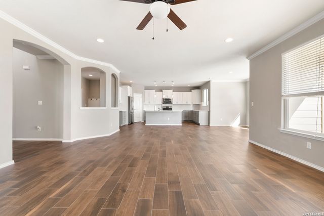 3400 Woodlawn Farms, Schertz, TX 78154