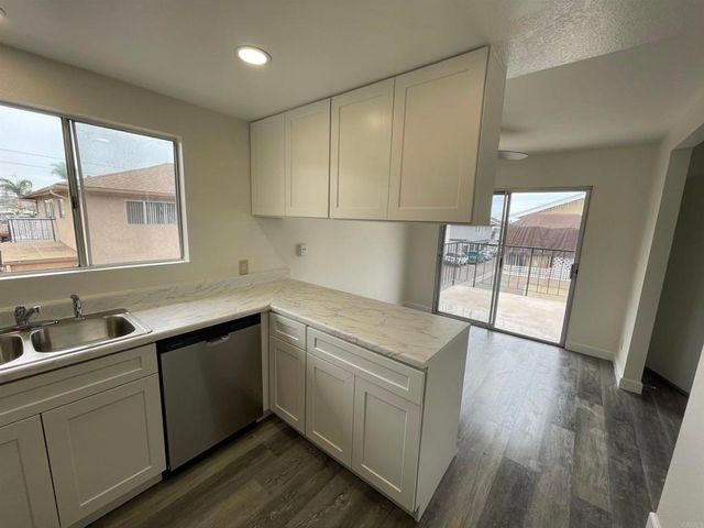 1223 Monique Court, Vista, CA 92084