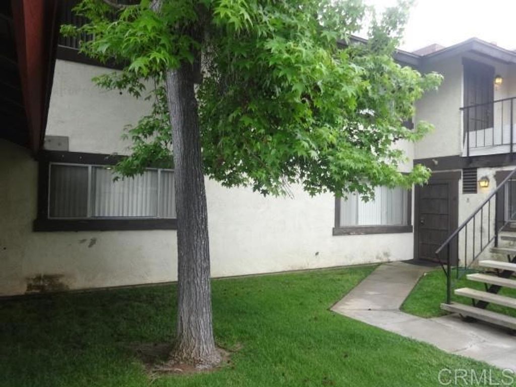 1223 Monique Court, Vista, CA 92084