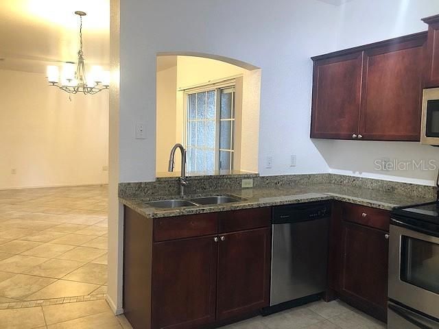 102 VISTA VERDI CIRCLE 112, Lake Mary, FL 32746