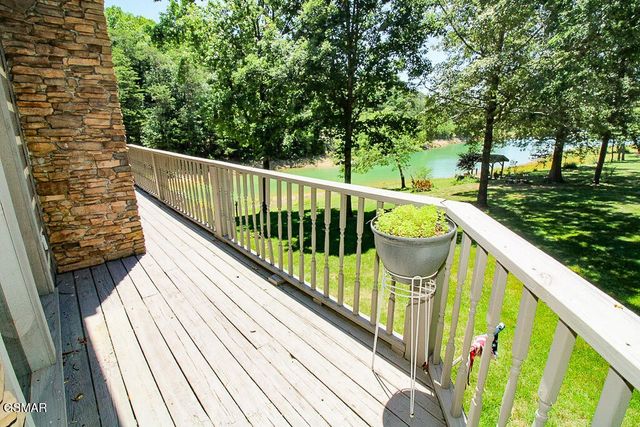 902 Lake View Road, Sevierville, TN 37876