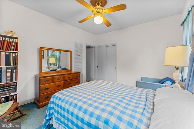 8316 MACARTHUR RD, Glenside, PA 19038