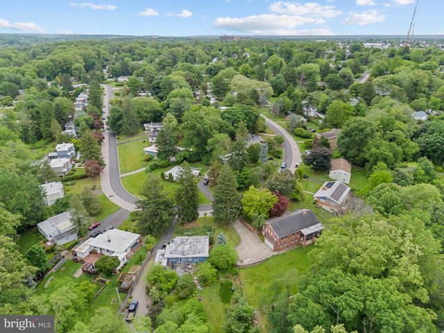 8316 MACARTHUR RD, Glenside, PA 19038