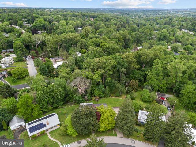 8316 MACARTHUR RD, Glenside, PA 19038