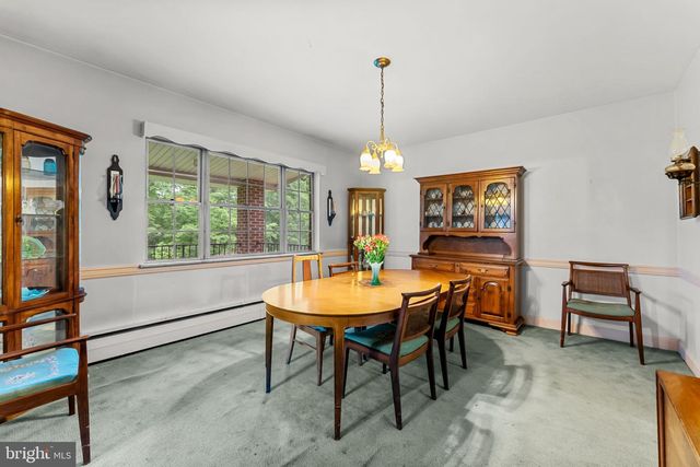 8316 MACARTHUR RD, Glenside, PA 19038