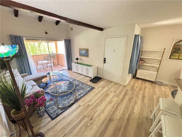 1515 East Reno Avenue C206, Las Vegas, NV 89119