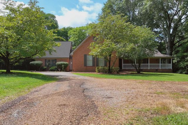 507 Menees Ln, Madison, TN 37115