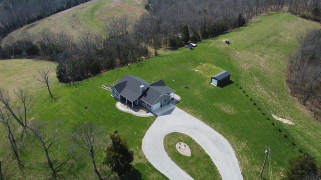 1925 Old Monterey Road, Owenton, KY 40359
