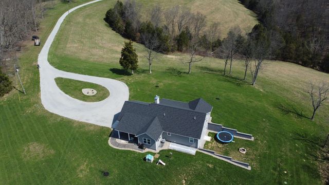 1925 Old Monterey Road, Owenton, KY 40359