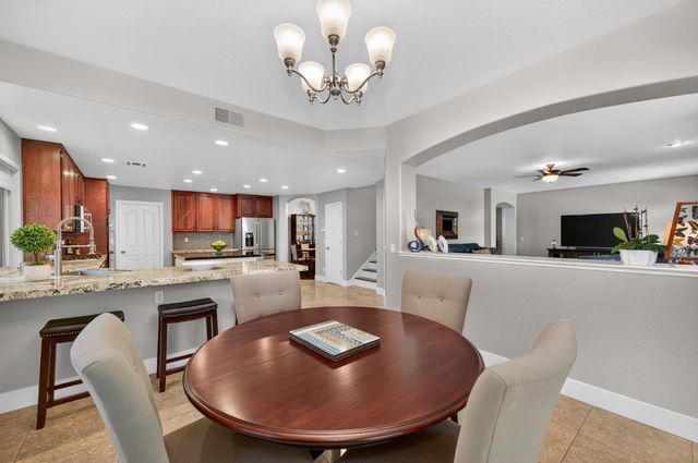 11871 Silver Cliff Way, Gold River, CA 95670