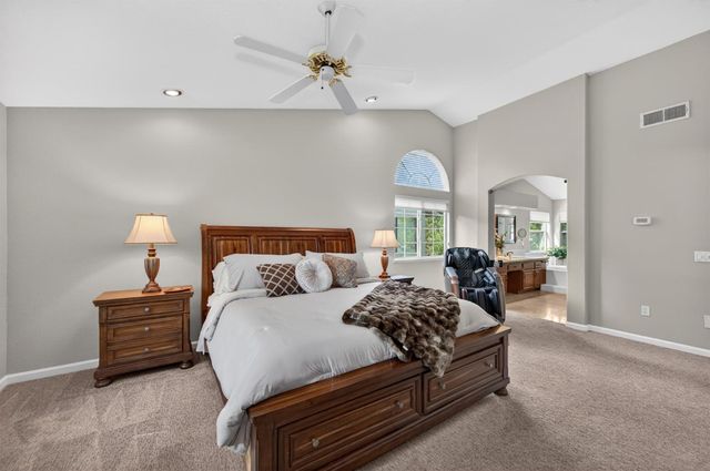 11871 Silver Cliff Way, Gold River, CA 95670