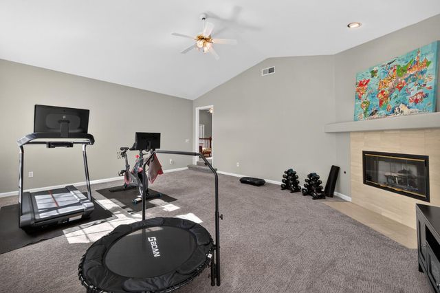 11871 Silver Cliff Way, Gold River, CA 95670