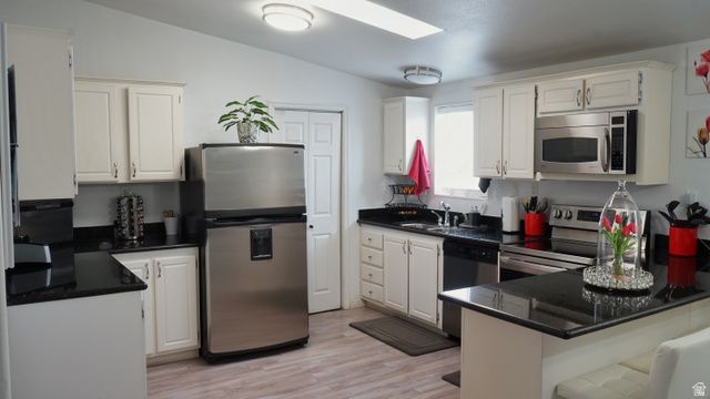 1210 W RIVER BANK, West Valley City, UT 84119