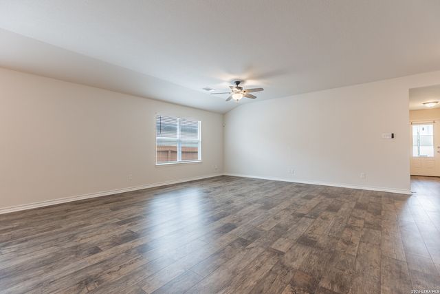 6519 Hoffman Pl, San Antonio, TX 78252