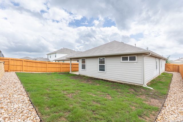 6519 Hoffman Pl, San Antonio, TX 78252