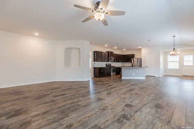 6519 Hoffman Pl, San Antonio, TX 78252