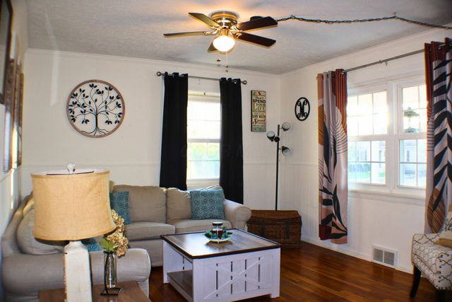 5508 Emerson Avenue, Worthington, OH 43085