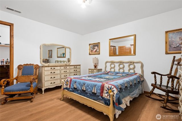 165 Tri Mountain Lane, Centralia, WA 98531