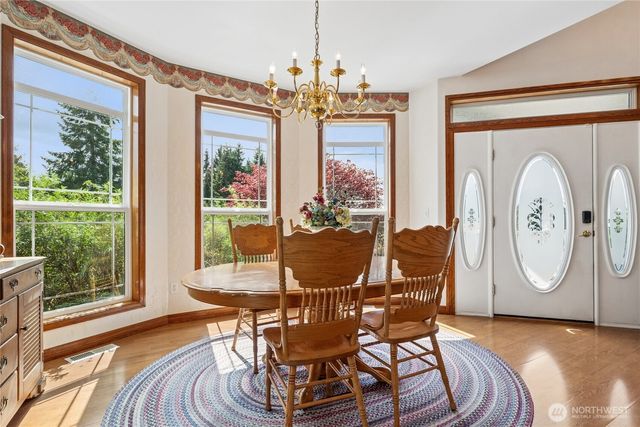165 Tri Mountain Lane, Centralia, WA 98531